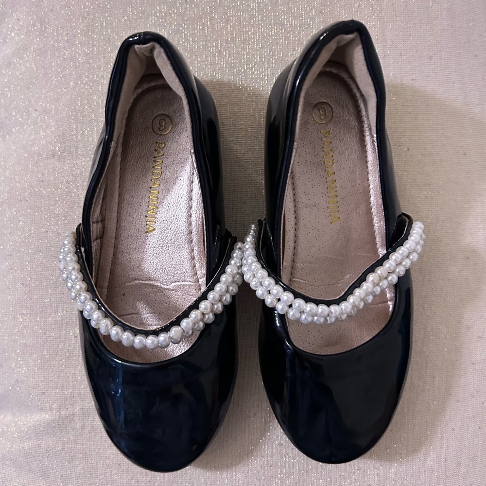 PANDANINJIA
Girls Dress Shoes
